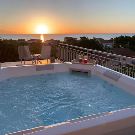 Admare - Lux - Minipiscina Vista Mare - Inclusa * Numana