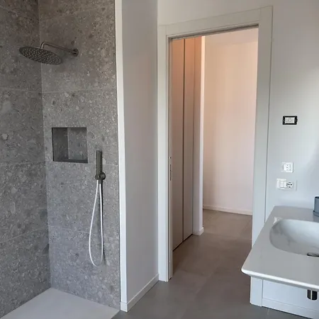 Admare - Lux - Minipiscina Vista Mare - Inclusa Numana